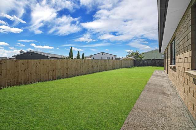 1/25 Kennington Drive Clendon Park_3