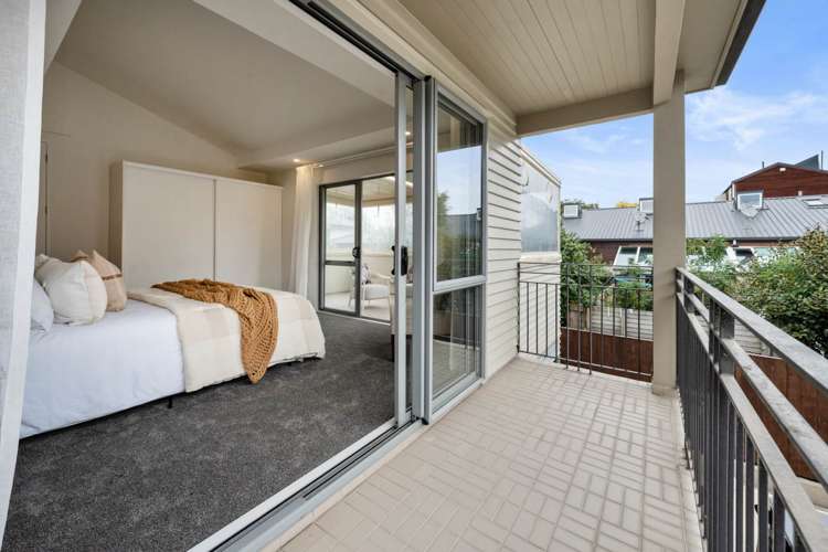 22F Owens Road Epsom_13