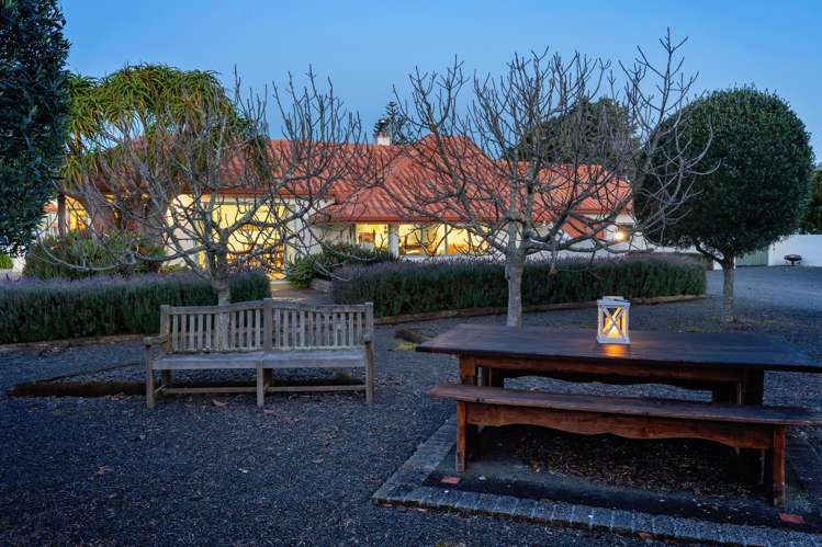 148 Clifton Road Te Awanga_22