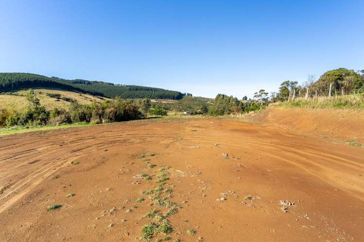 315 Leith Valley Road Leith Valley_13