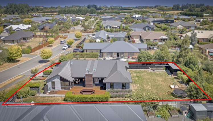 5 Simms Lane West Melton_16