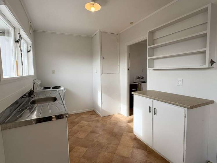 62a Mcleod Road Te Atatu South_3