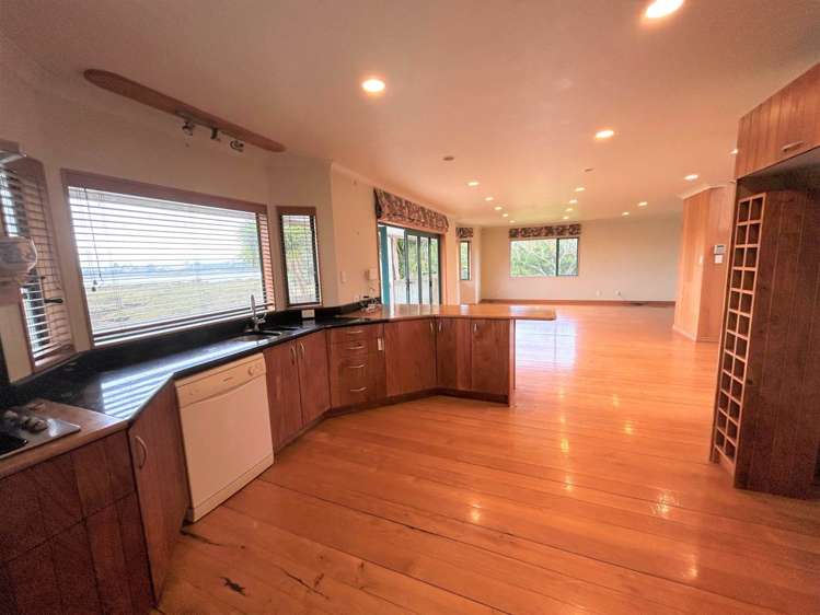 20 Meadow Crescent Te Atatu South_6