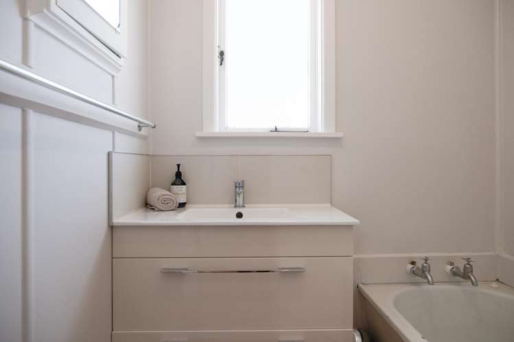 878 Te Kopia Road Waikite Valley_12