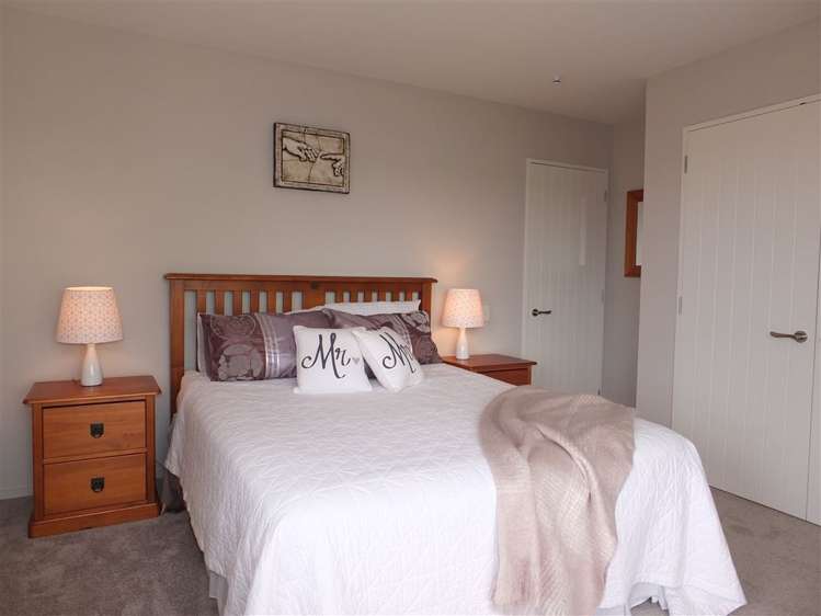 54 Temple Crescent Gleniti_12