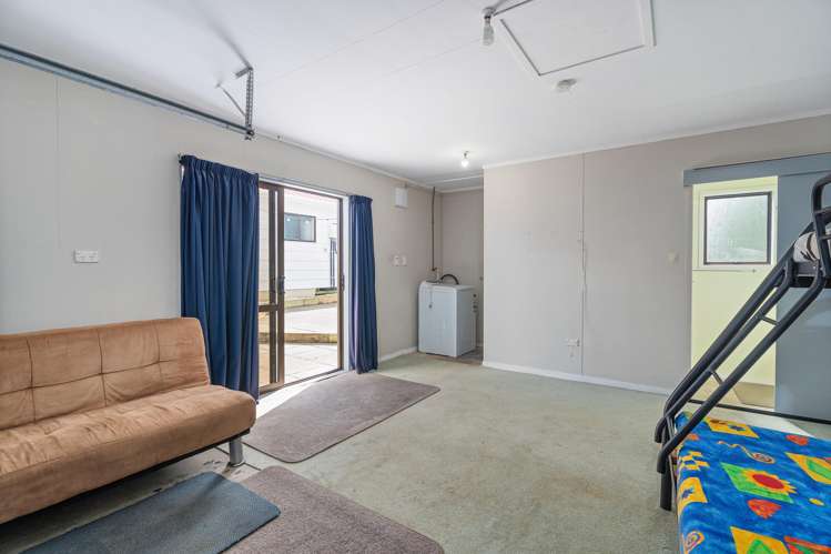 110 Kenwood Drive Matarangi_15