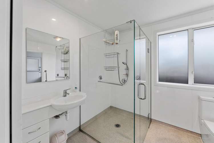 85 Sparks Road_2