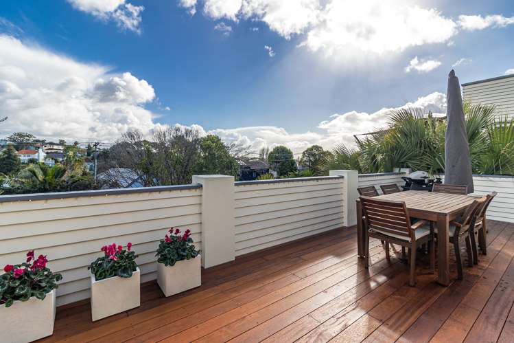 19a Godden Crescent Mission Bay_1