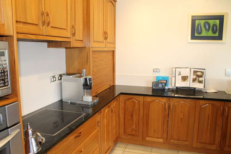 20 Meikle Road Tomarata_10