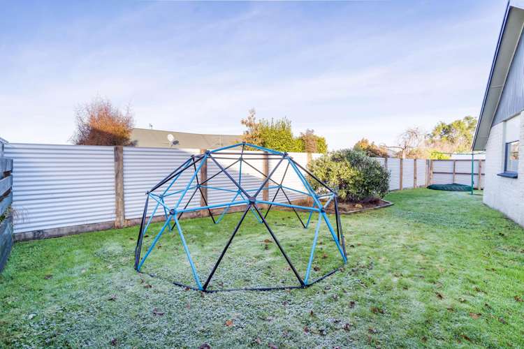 65 Eglinton Street Winton_14
