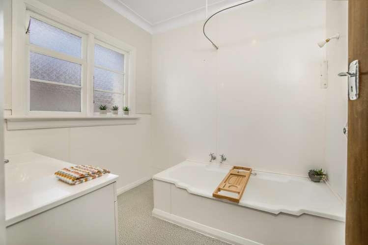 33 Glendining Avenue North East Valley_13