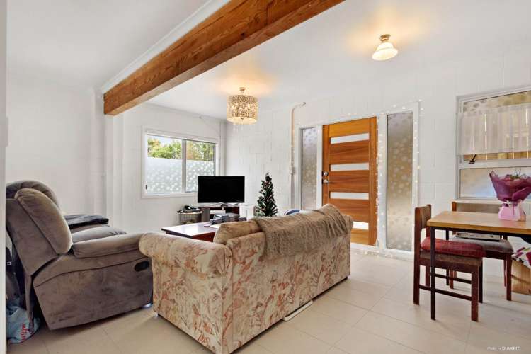 51 Pleasant Road Glen Eden_8