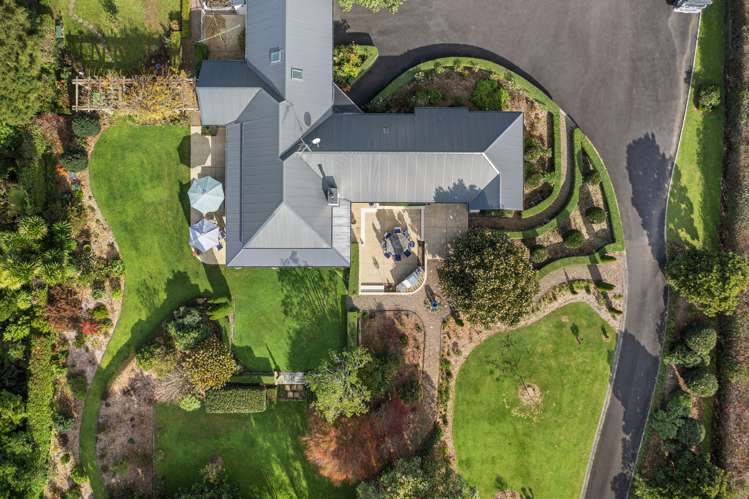 519 Joyce Road Pyes Pa_38