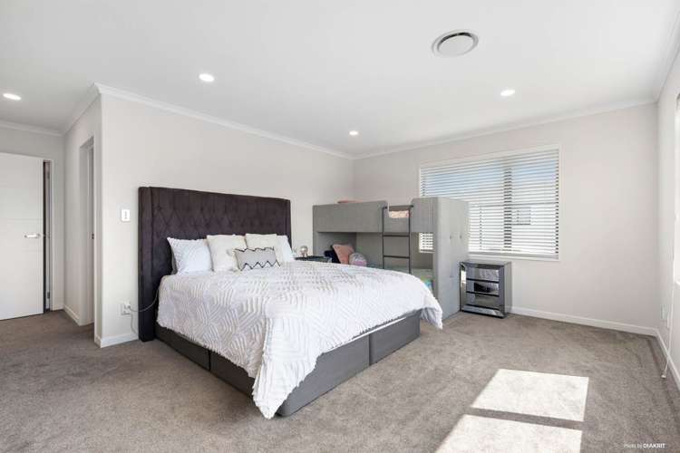 13 Treloar Crescent Hobsonville_13