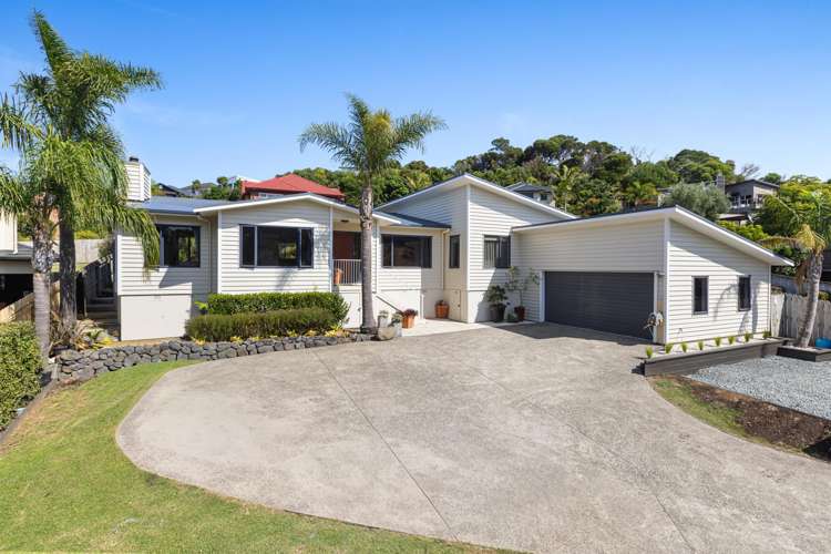 57 Waldorf Crescent Orewa_1