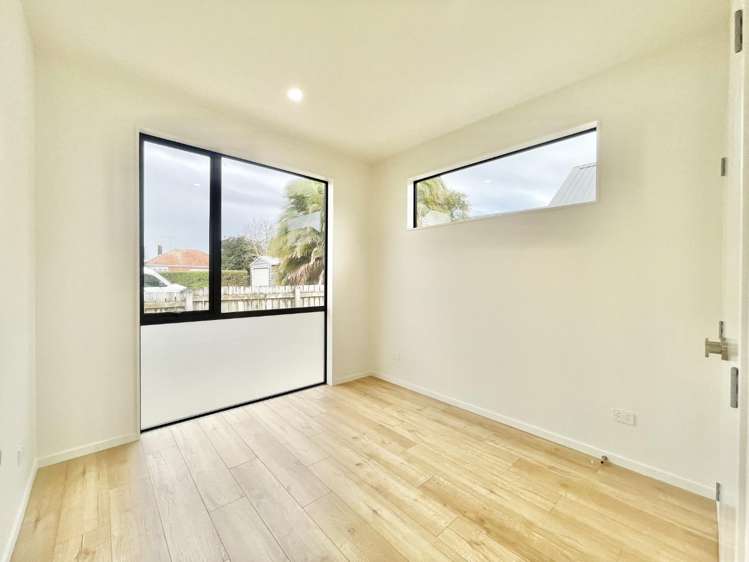 2/131 Rockfield, Road 1814_7