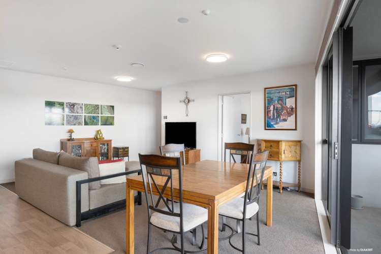 102/1904 Great North Road Avondale_6