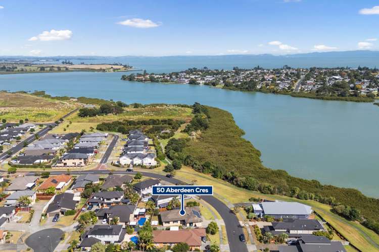 50 Aberdeen Crescent Wattle Downs_19