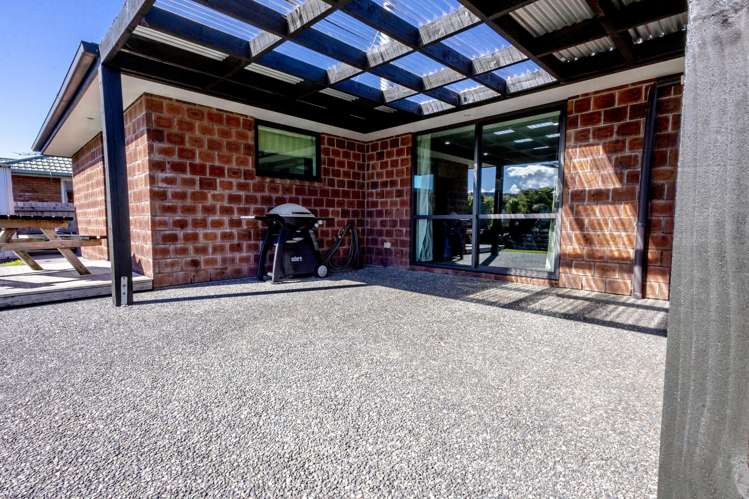 38 Arnott Heights Greymouth_21