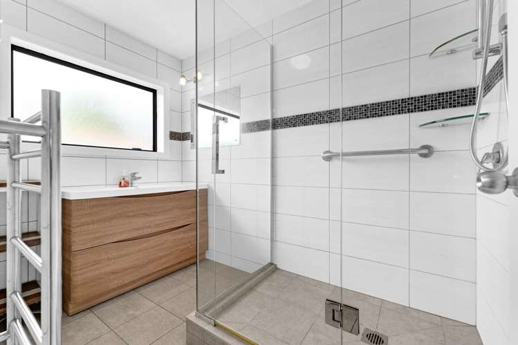 8/39 Swanson Road Henderson_12