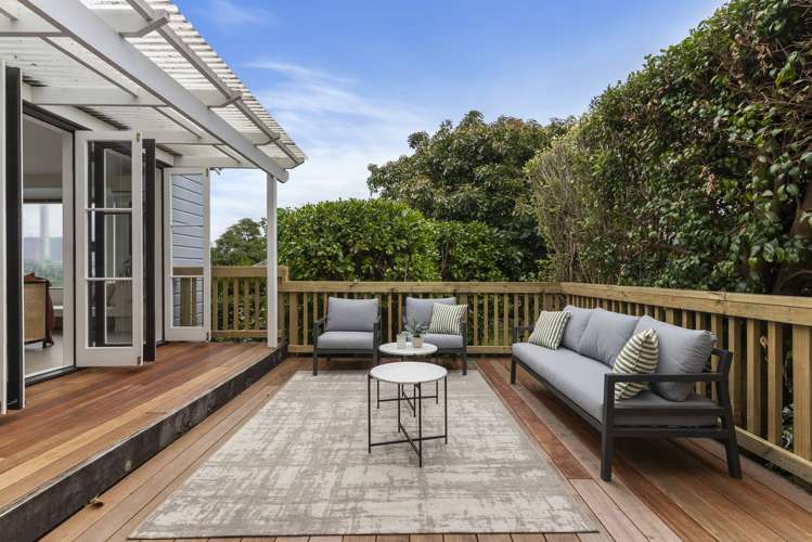 2/114 Landscape Road Mount Eden_7