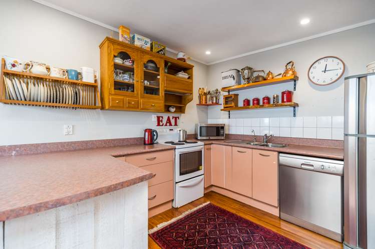 16 Bonita Avenue Stanmore Bay_14