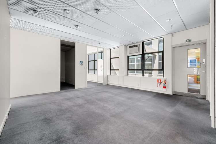 72-76 Queens Drive Hutt Central_11