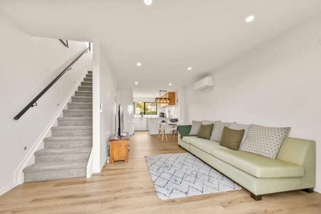 7/27 Carole Crescent Pakuranga_3