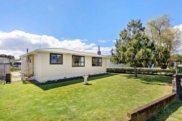 9 Matapouri Road Mangere Bridge_2