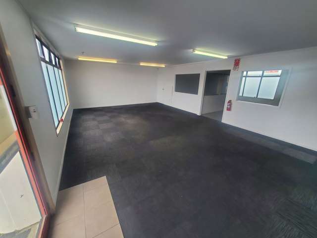 Unit B/95 Disraeli Street Sydenham_3