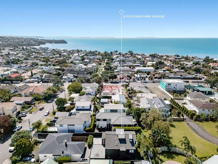 2/10 Sylvan Park Avenue_3