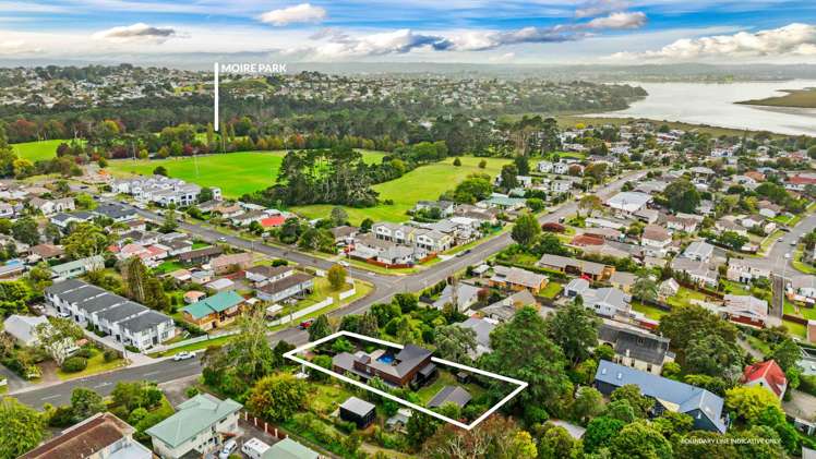 279 Royal Road Massey_24