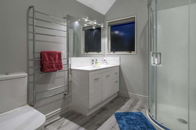 2 Millbrook Drive Bethlehem_16