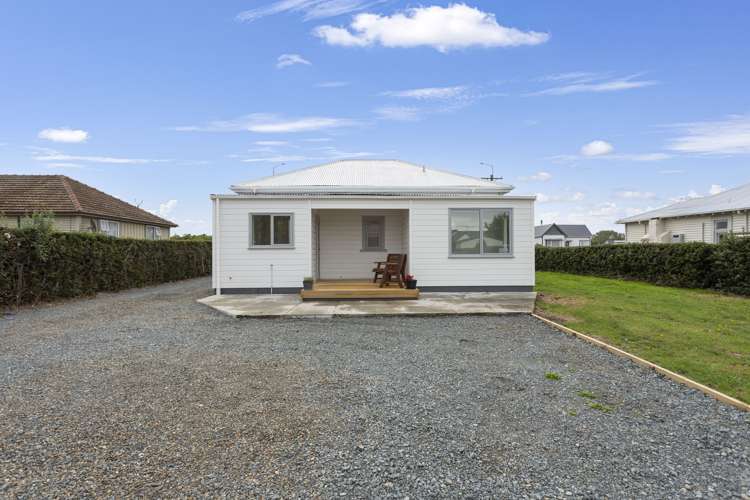 225 Union Street Milton_25