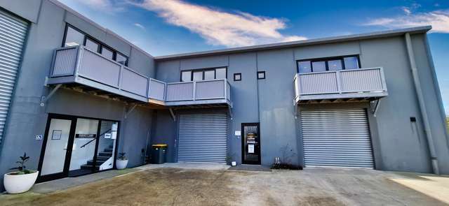 Immaculate 75sqm office, Silverdale