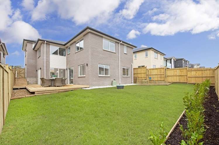 19 Lisnoble Road Flat Bush_2