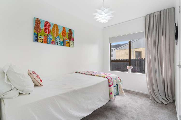 2/36 Trentham Road Papakura_7