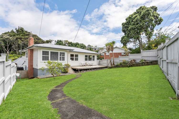 1/86 Lake Road Northcote_18