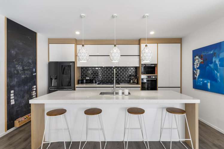 46 Jeroboam Loop Kumeu_7