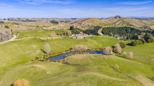 Lifestyle with 3.47ha or 20ha purchasing options