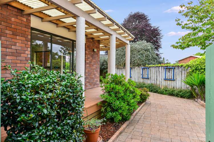 4 Akona Lane Hamilton East_22