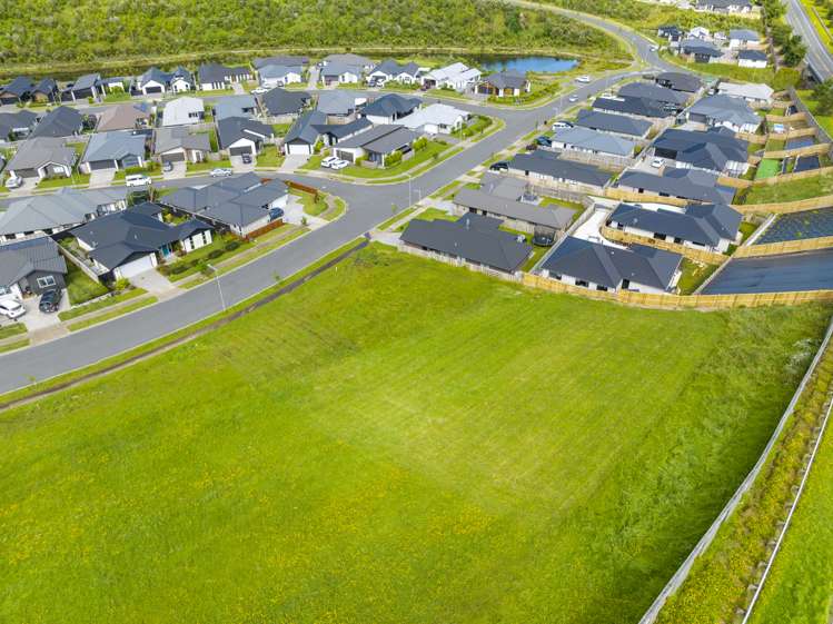 47 Whakaturou Crescent Pyes Pa_5