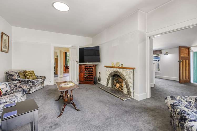 1649 Cust Road Cust_6