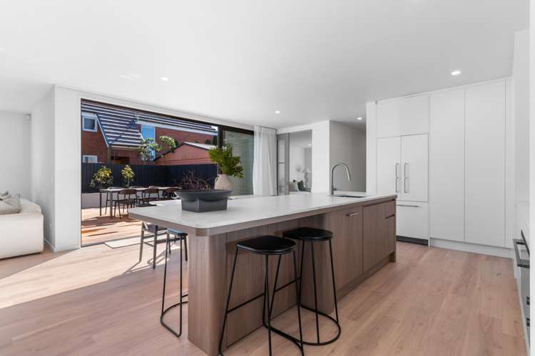 15 Browns Road_2