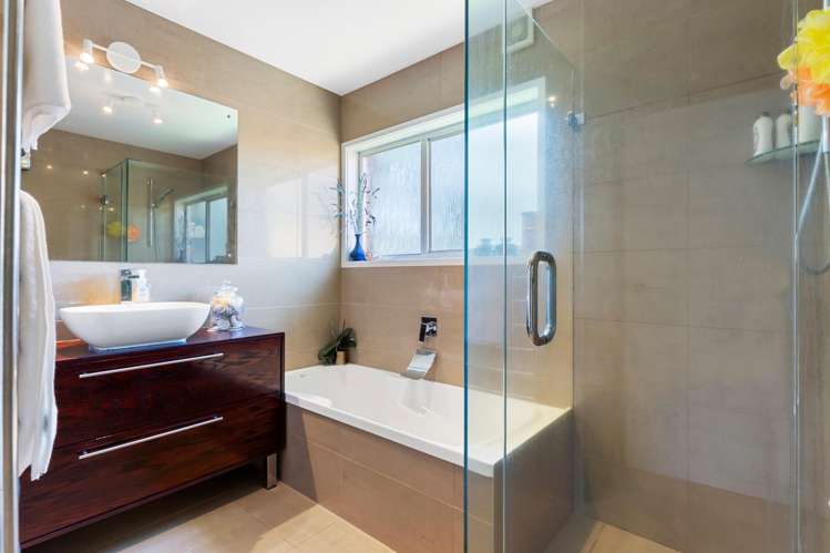 18 Uppingham Crescent Hillcrest_21
