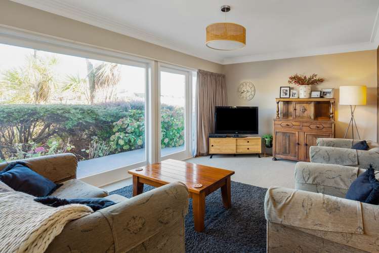 88 New Renwick Road Burleigh_5