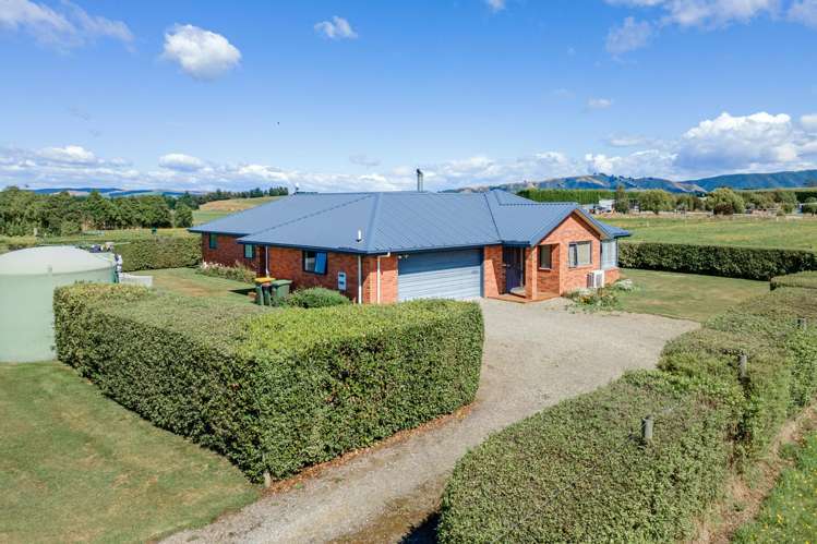 46 Lucks Road Waimate_18