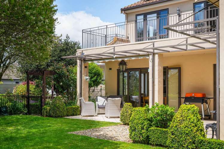 35 The Esplanade Huntington_15