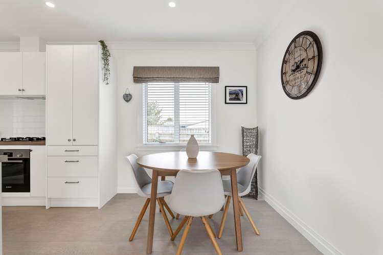 54A Cloten Road Stratford_11