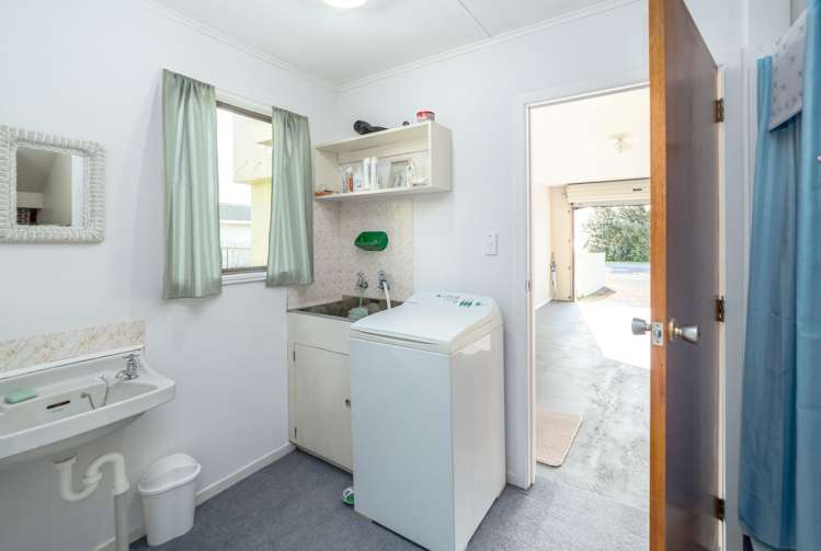 72 Lake Ferry Road Lake Ferry_22